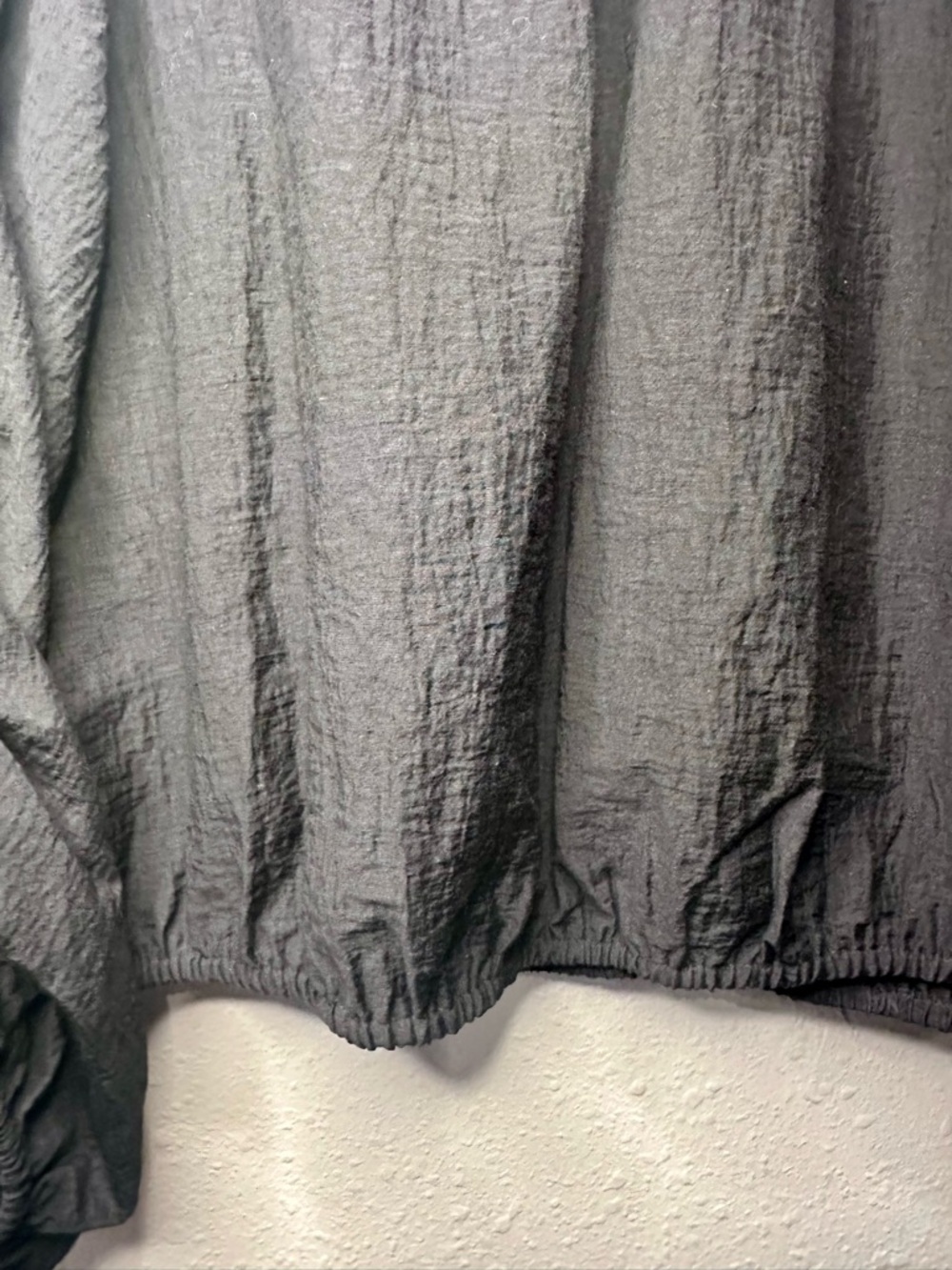 & other stories | gathered/drawcord detail top black - Picture 5 of 9